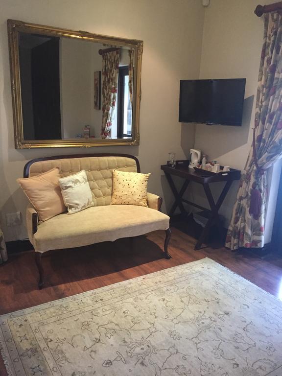 Roman Retreat Кейптаун Екстериор снимка